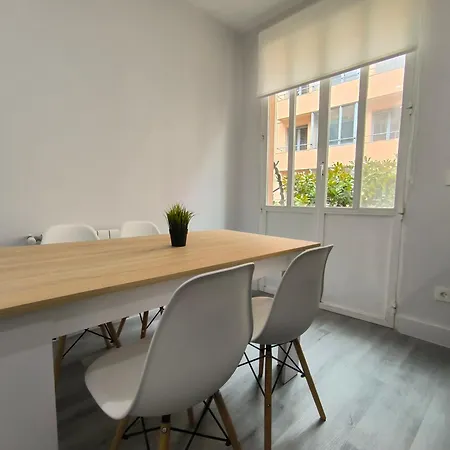 Desde El Mismo Centro. * Oviedo