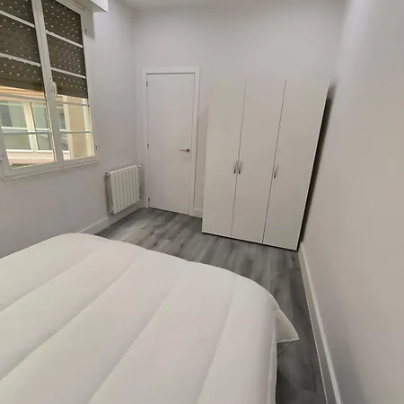 Desde El Mismo Centro. Apartment Oviedo